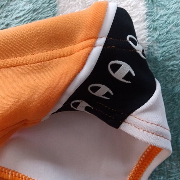 VINTAGE / RARE CHAMPION ORANGE SWIM BRIEF, (*) SIZE SMALL, 30"-32" (Pre-Owned) - Picture 4 of 7